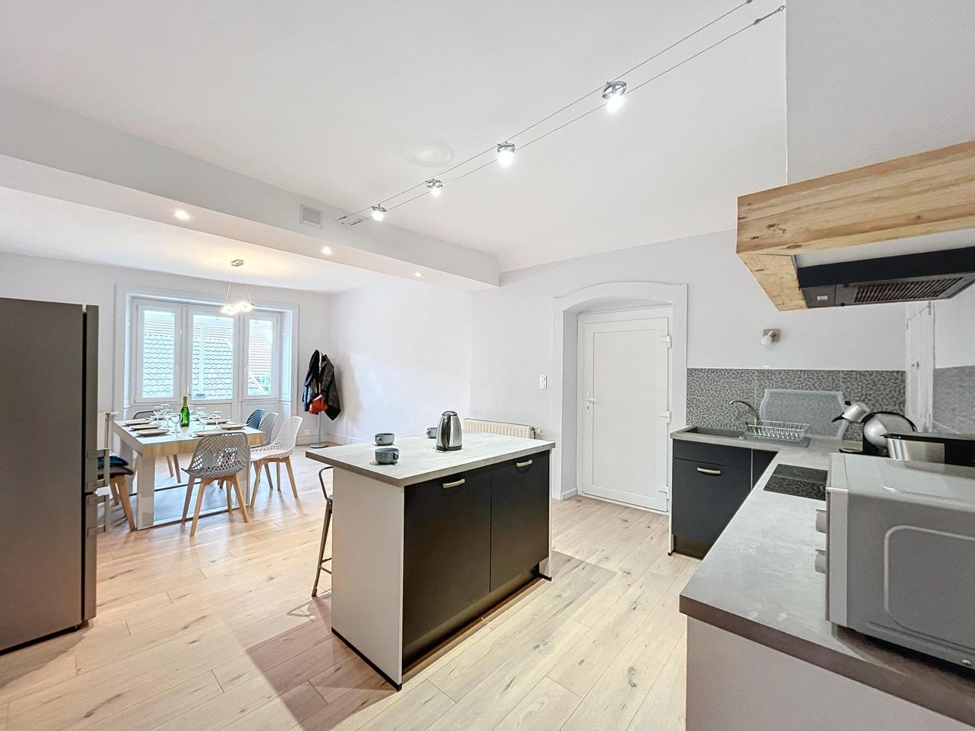 Grand Appartement Centre-Ville Clairvaux-les-Lacs Exterior photo